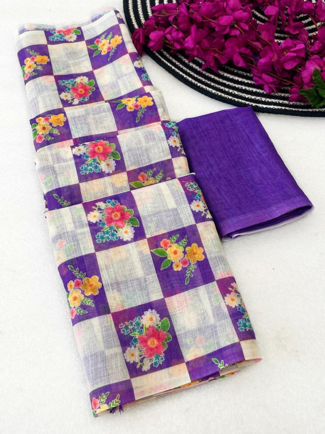 Elegant Purple Checked Linen Saree with Floral Print - Image 3