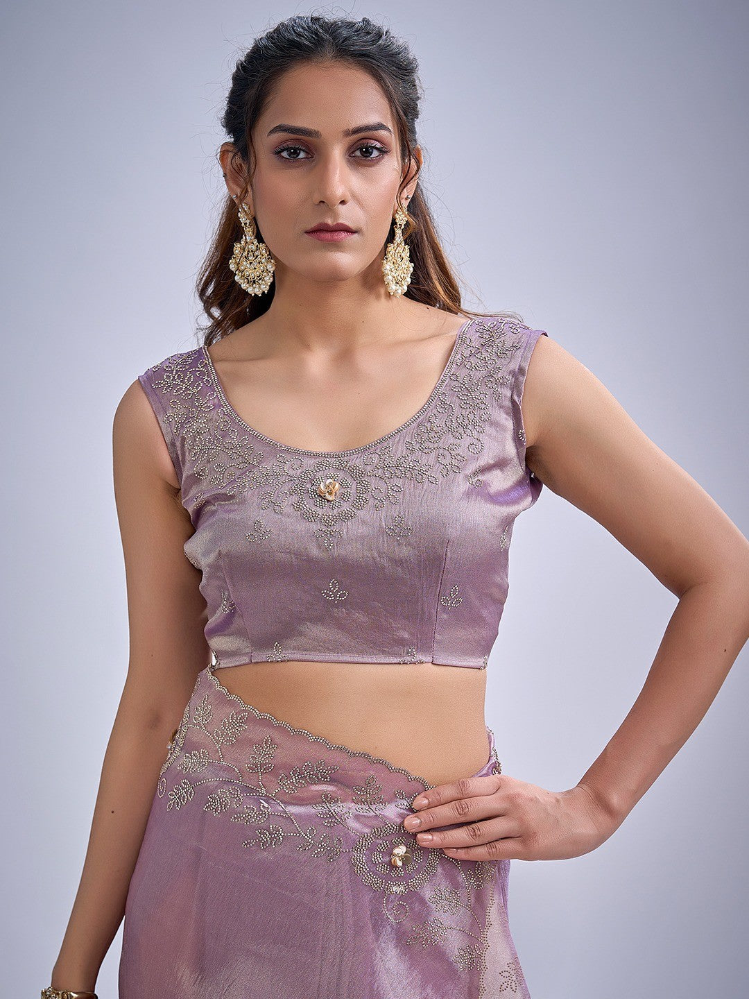 Elegant Lavender Kanjivaram Silk Saree Adorned With Stone Work & Cut Dana Detailing - Image 2