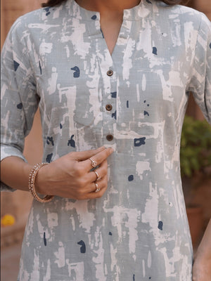 Chic Powder Blue Floral Printed Straight Cut Pure Cotton Kurti  - Image 2