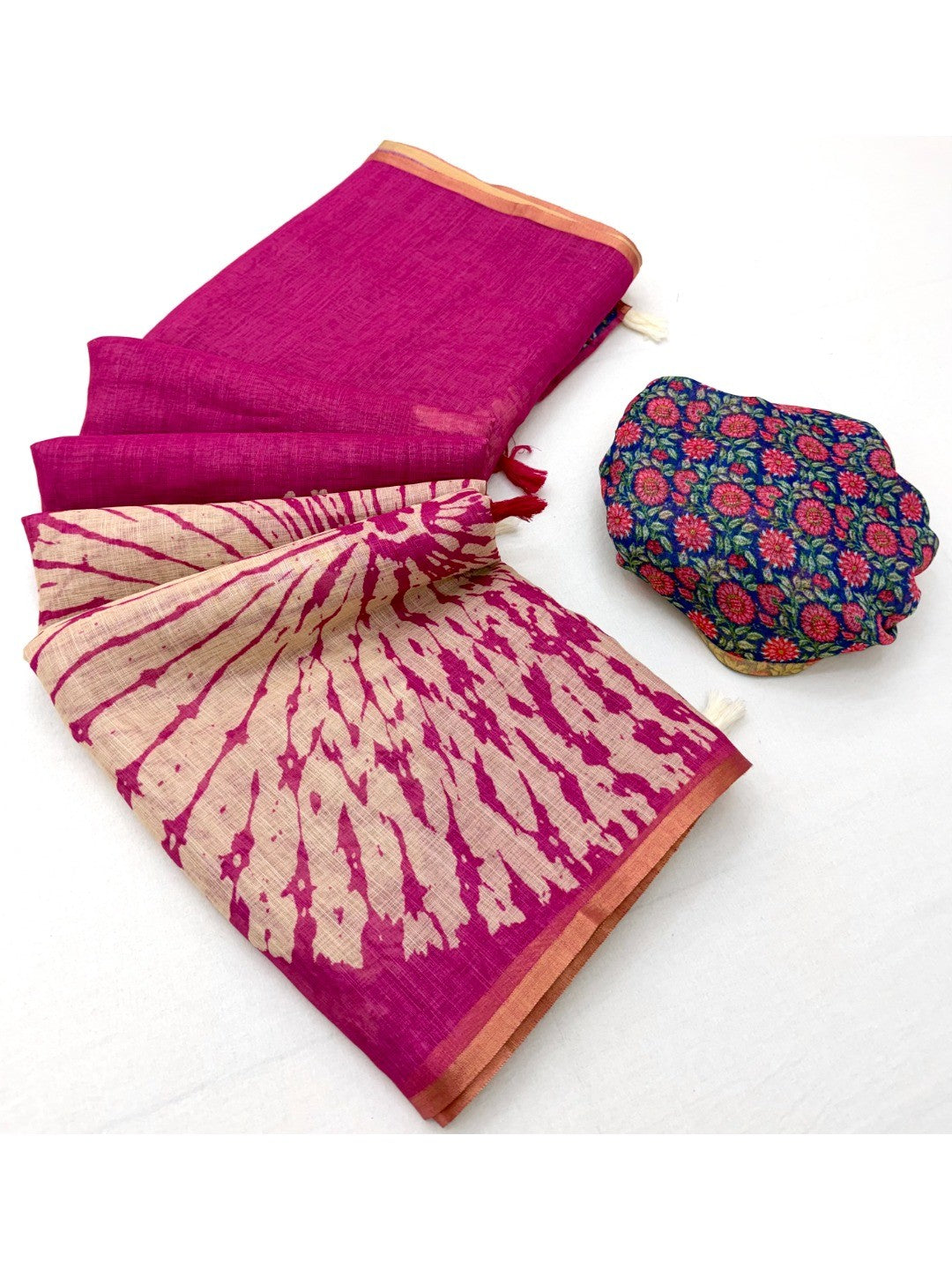 Magenta Linen Saree with White Abstract Design Lightweight Comfortable Outfit - Image 2