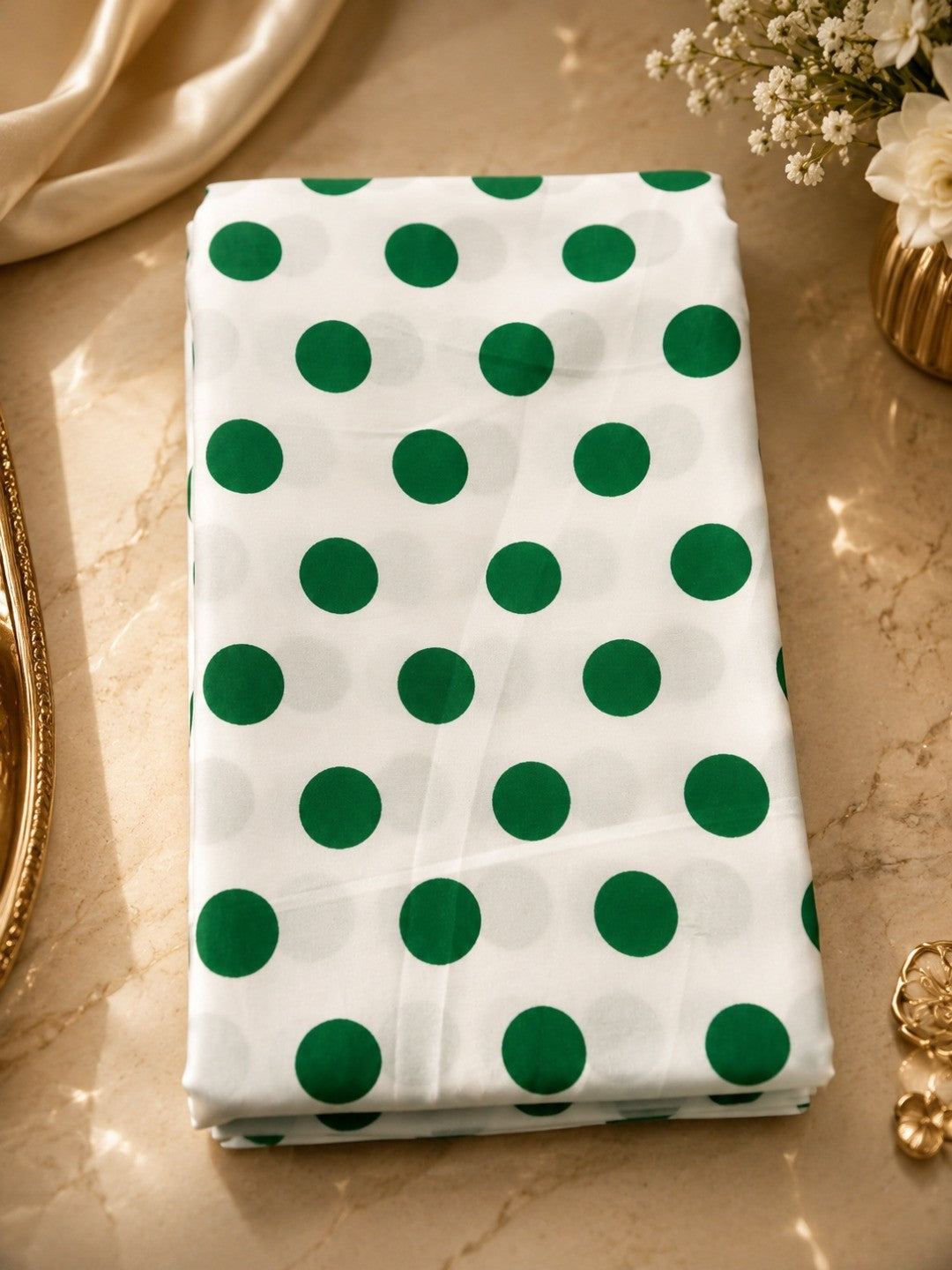 Classic Green & White Polka Printed Silk Crepe Saree Featuring Striped Pallu Design - Image 4