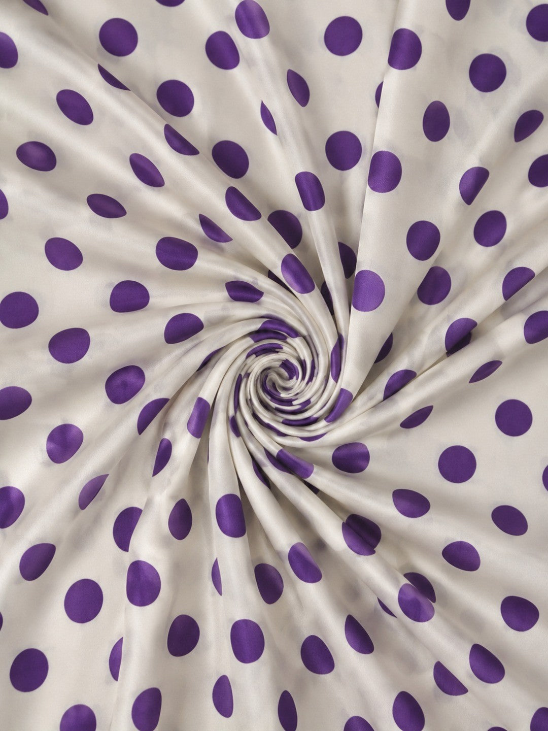 Classic Purple & White Polka Printed Silk Crepe Saree Featuring Striped Pallu Design - Image 3