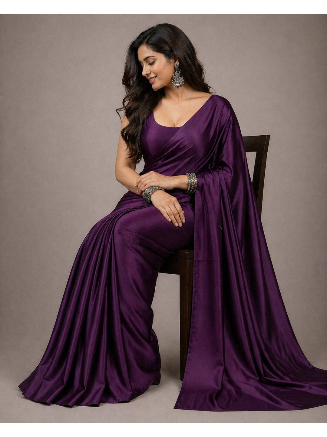 Elegant Purple Solid Japan Satin Saree With Luxurious Finish - Image 4