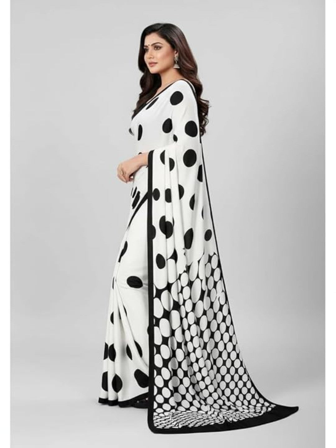 Fashionable Black & White Polka Dot Printed Party Wear Crepe Silk Saree - Image 3