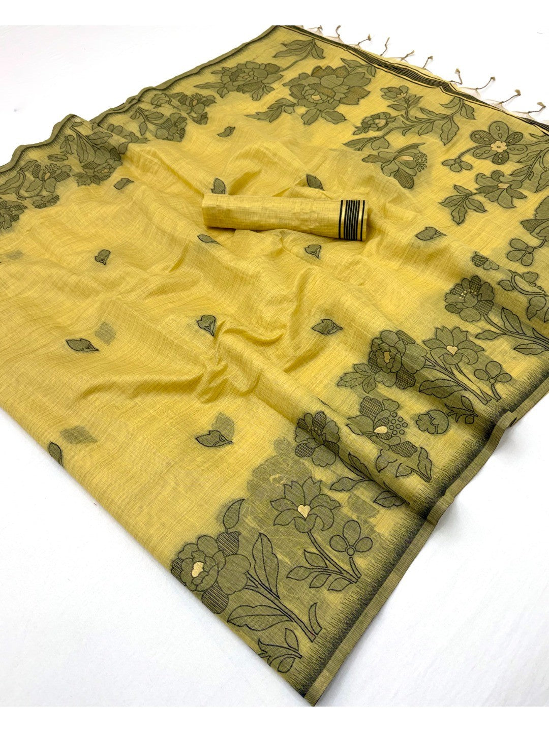 Yellow Cotton Blend Festive Wear Saree with Elegant Floral Woven Pattern - Image 2