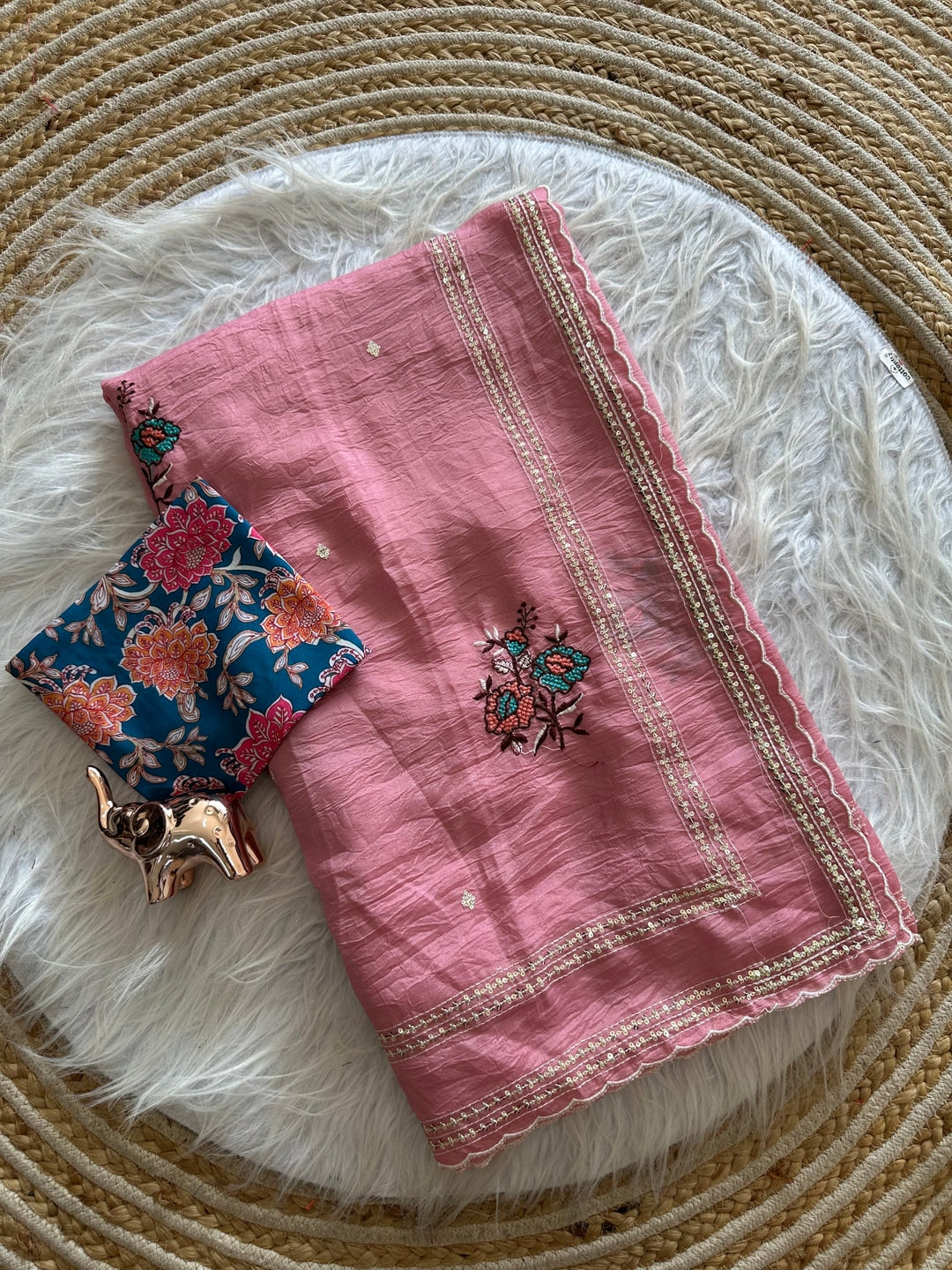 Peachmode Pink Tana Bana Saree with Multi Embroidery Work - Image 5