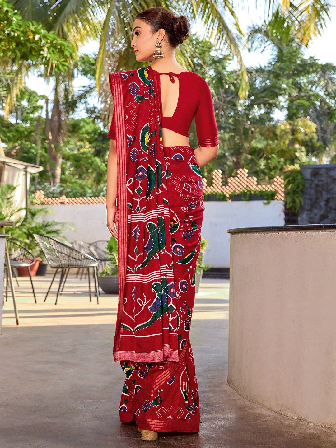 Red Tussar Silk Saree with Elegant Ikkat Motifs and Modern Style - Image 3