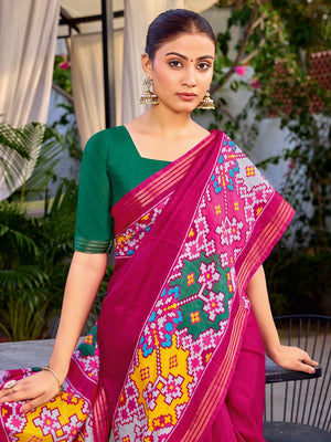 Magenta Tussar Silk Saree with Elegant Ikkat Print Motifs - Image 2