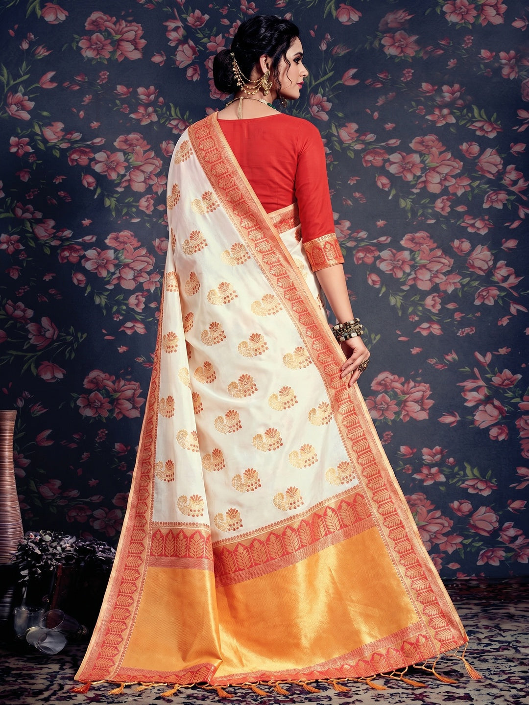 Appealing Cream-Red Colored Festive Wear Woven Silk Saree - Image 1