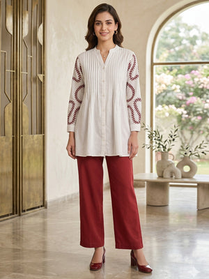  White Cotton Top and Bottom Set with Thread Work - Image 1