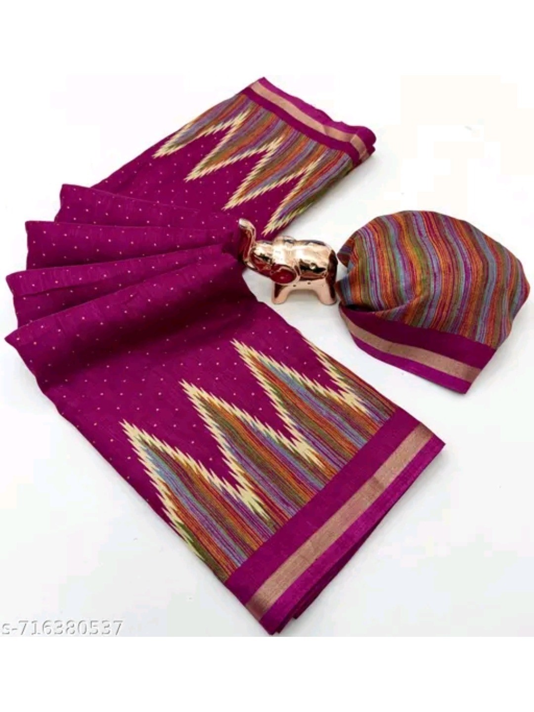 Classic Magenta Ikkat Printed Mulmul Cotton Saree With Elegant Zari Weaving Border - Image 3