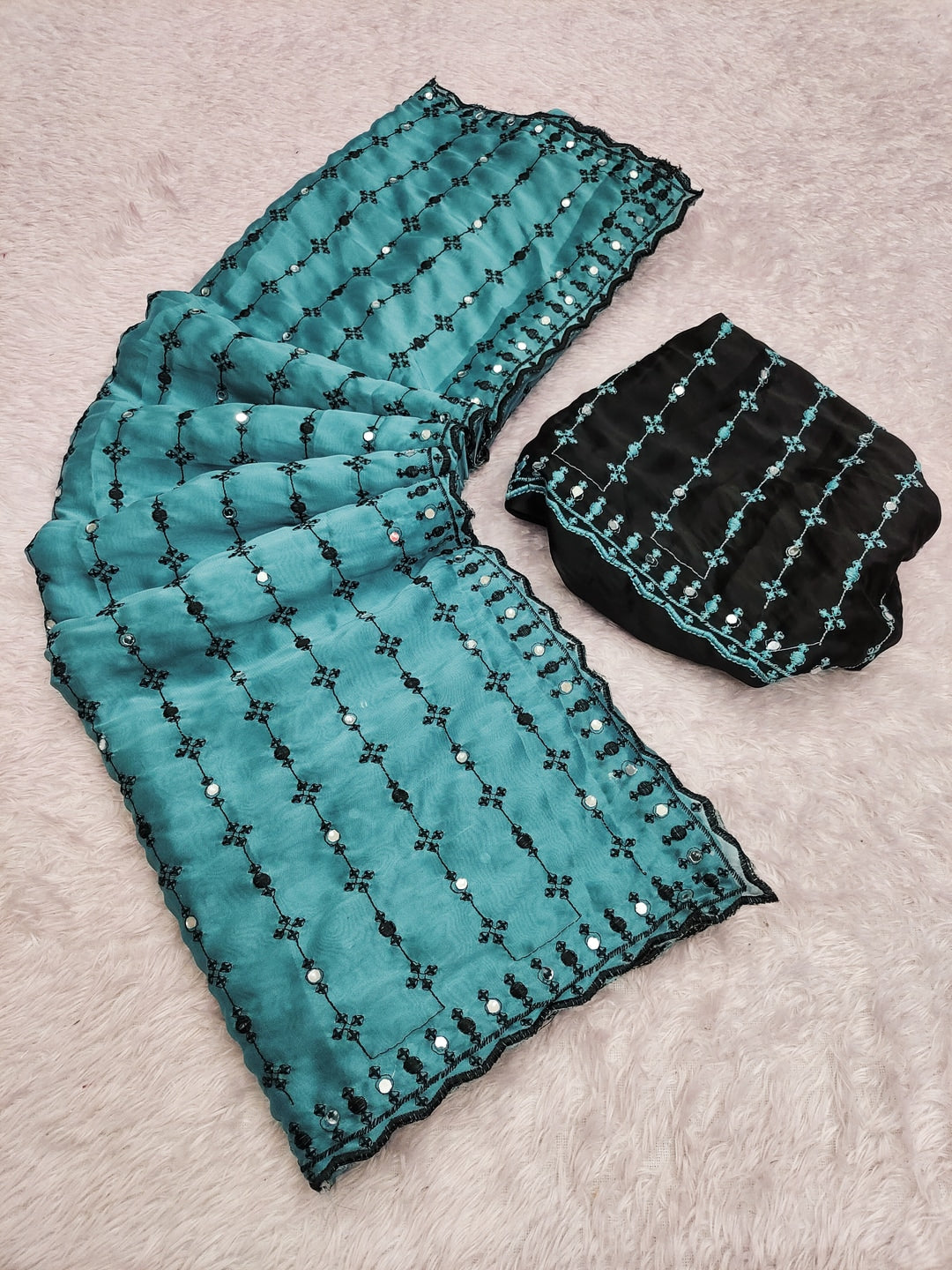 Peachmode Turquoise Viscose Saree with Floral Embroidery and Mirror Work - Image 8