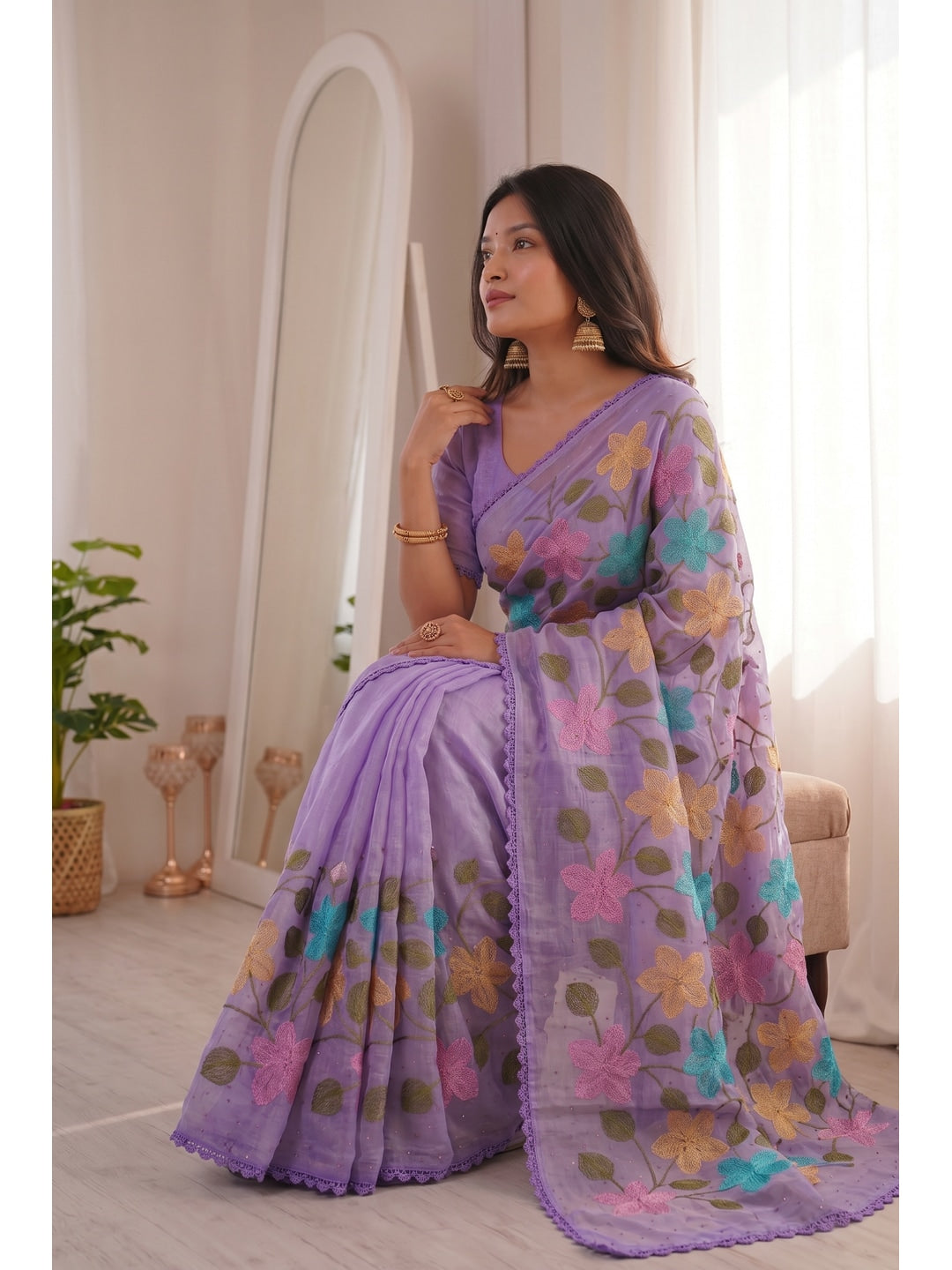 Peachmode Lavender Viscose Saree with Floral Thread Work - Image 4