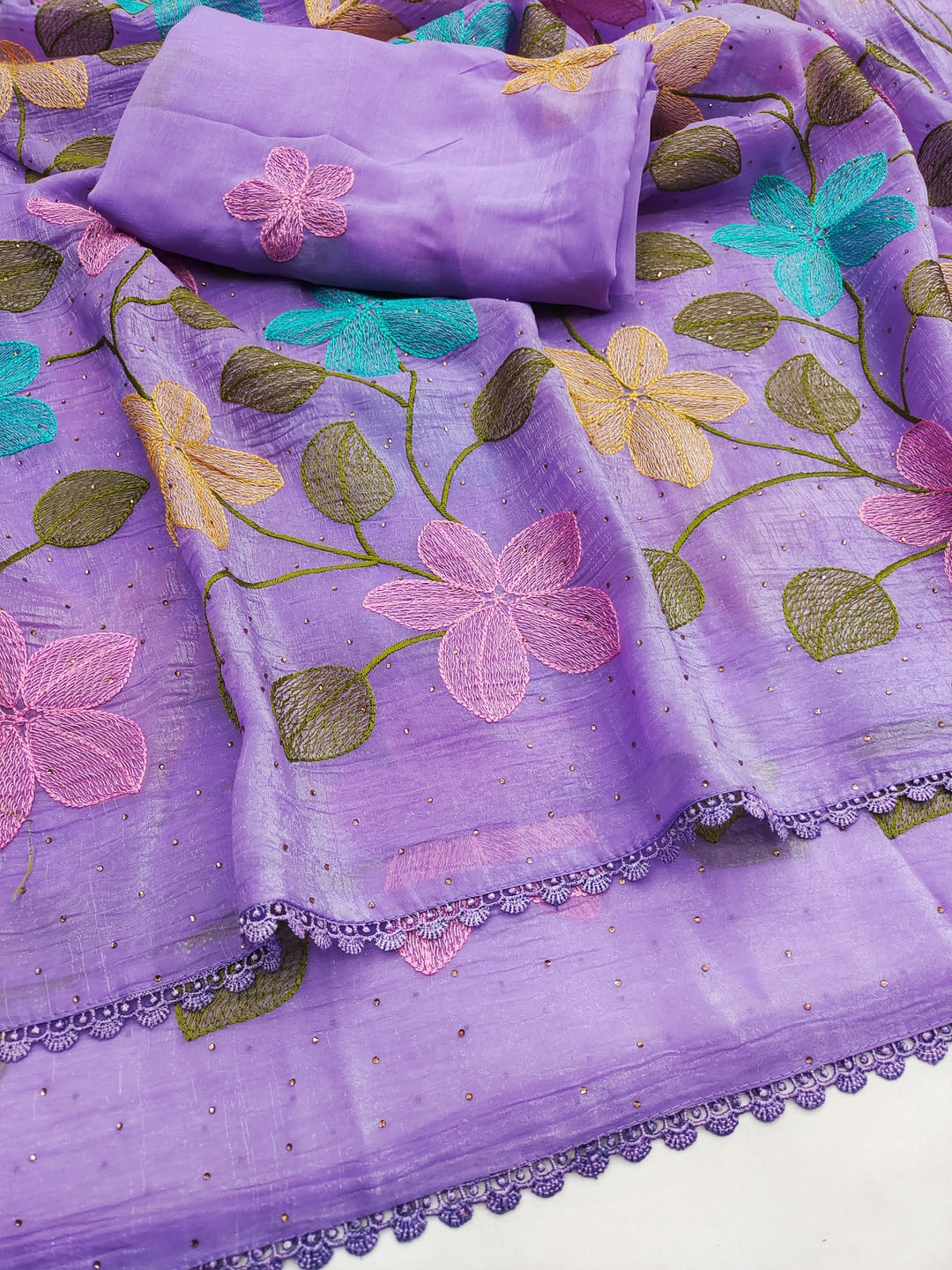 Peachmode Lavender Viscose Saree with Floral Thread Work - Image 6
