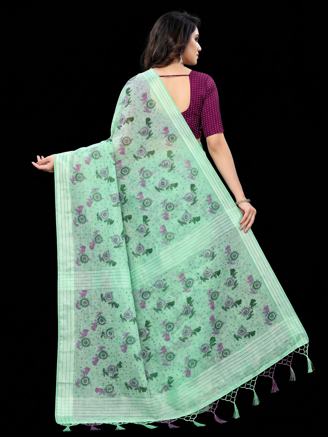 Adorning Sea Green Coloured Floral Print Casual Wear Striped Pattern Cotton Saree - Image 4