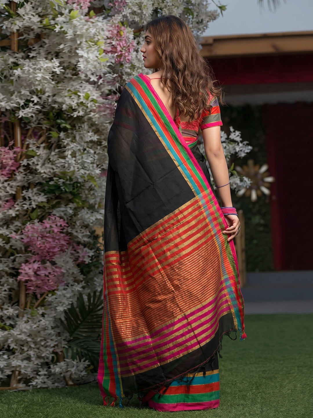 Mesmerising Black Colored Festive Wear Woven Cotton Saree - Image 1