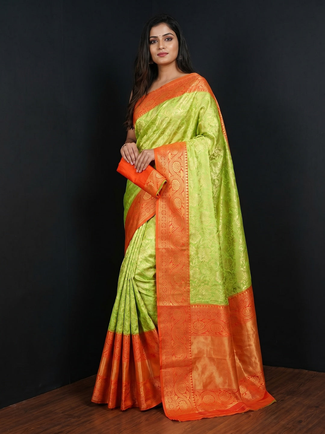 Green Festive Wear Woven Silk Saree - Image 2