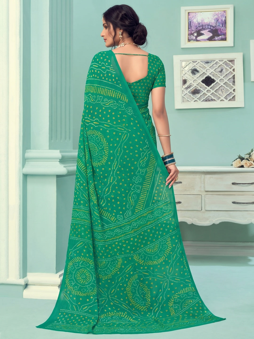 Green Casual Wear Printed Chiffon Bandhani Saree - Image 2