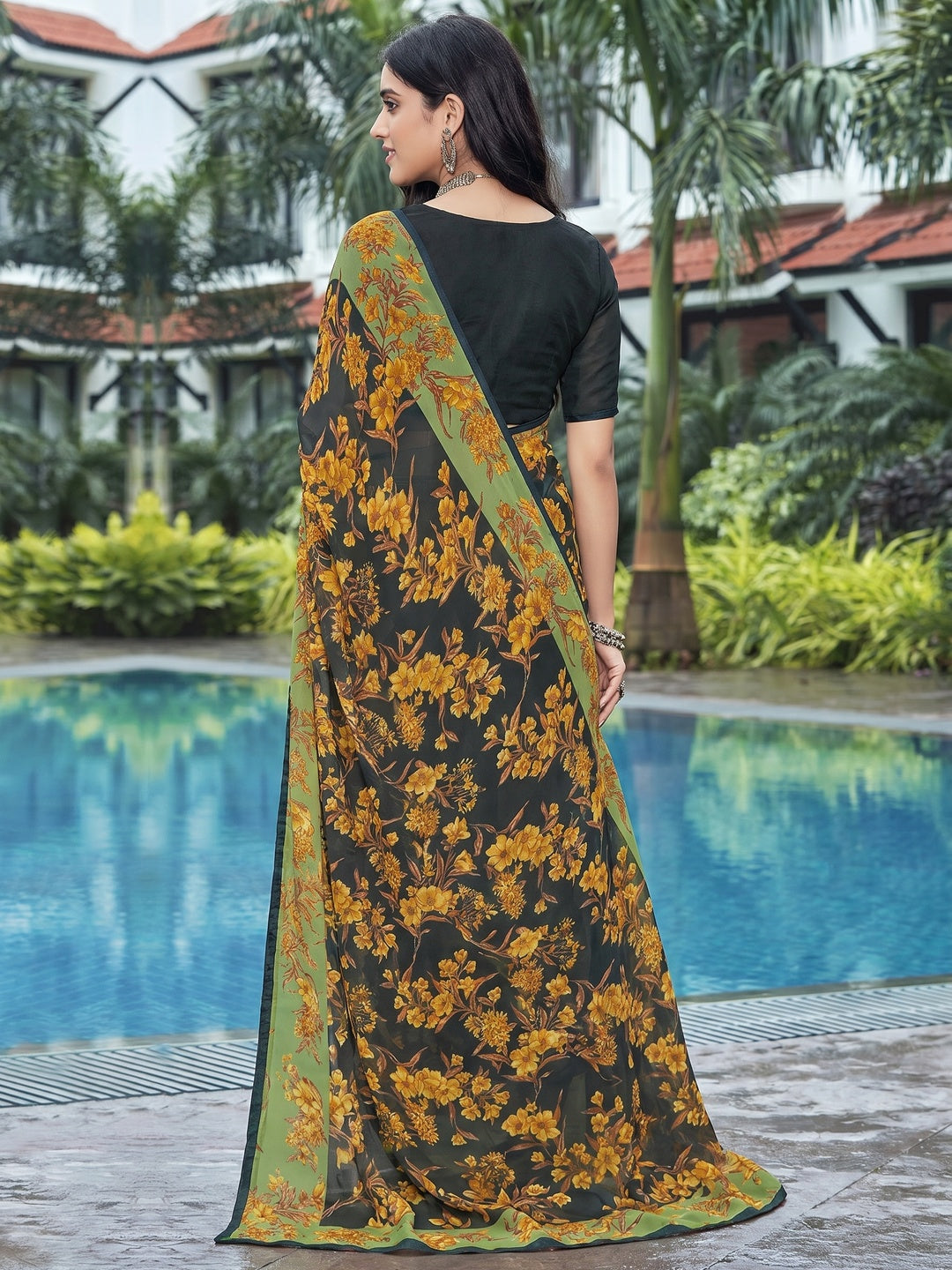 Black Casual Wear Floral Printed Georgette Saree - Image 1