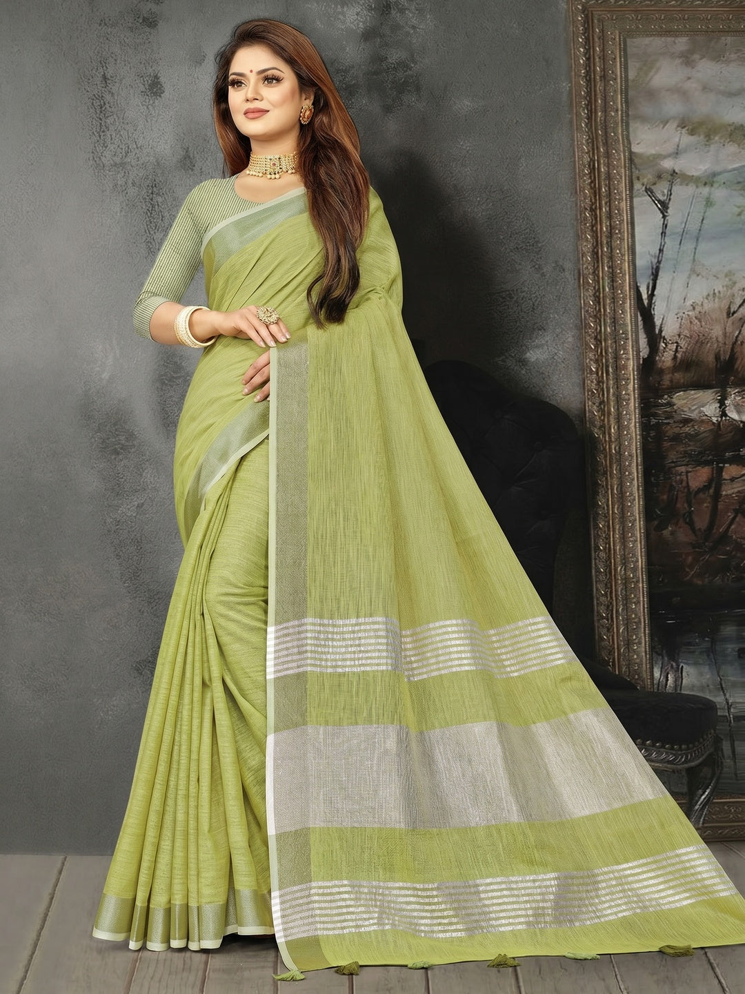 Green Festive Wear Solid Linen Saree - Image 1