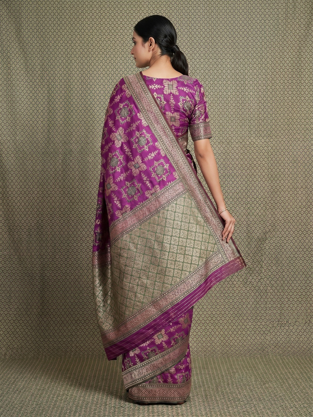 Purple Festive Wear Woven Patola Silk Saree - Image 4