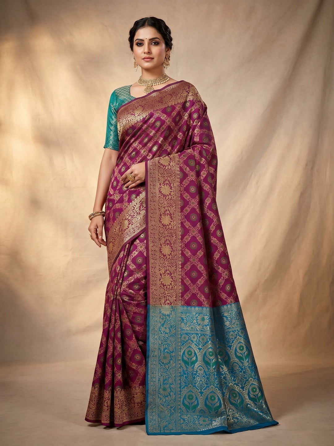 Wine Festive Wear Woven Silk Saree With Patola Rich Pallu - Image 3