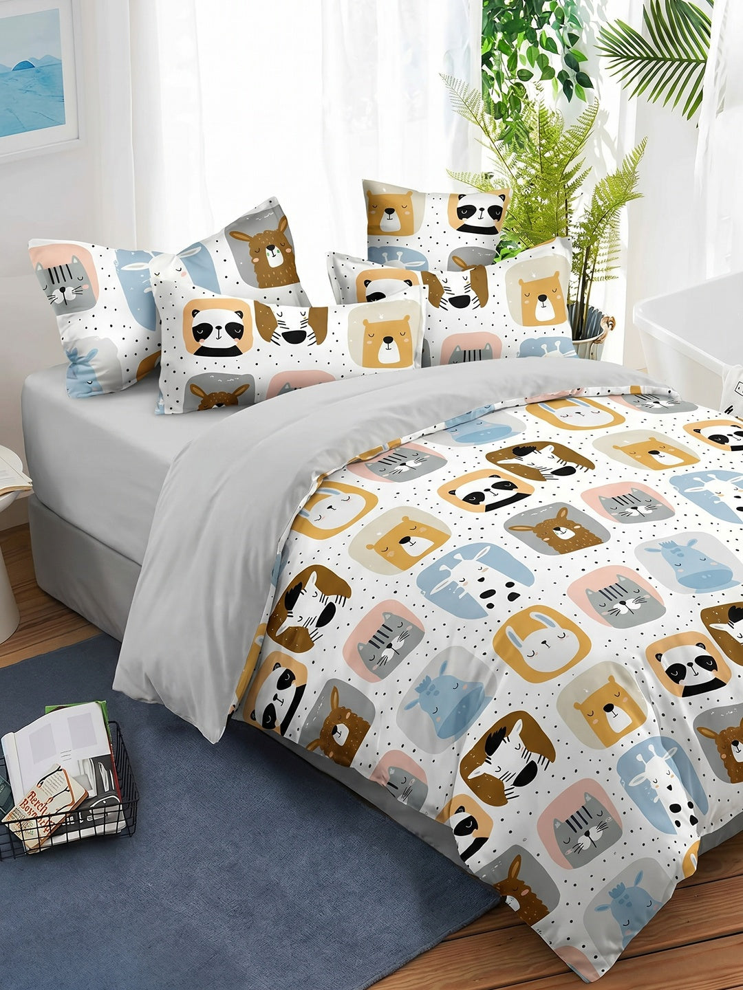 White Animal Printed Kids Bedsheet With Pillow Cover - Image 1
