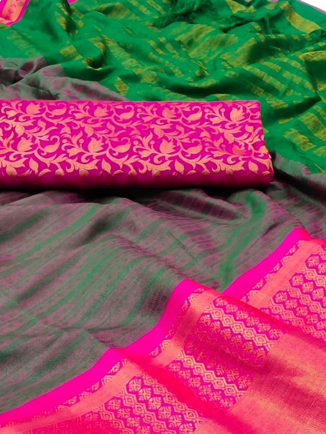 Green Woven Cotton Silk Saree - Image 2