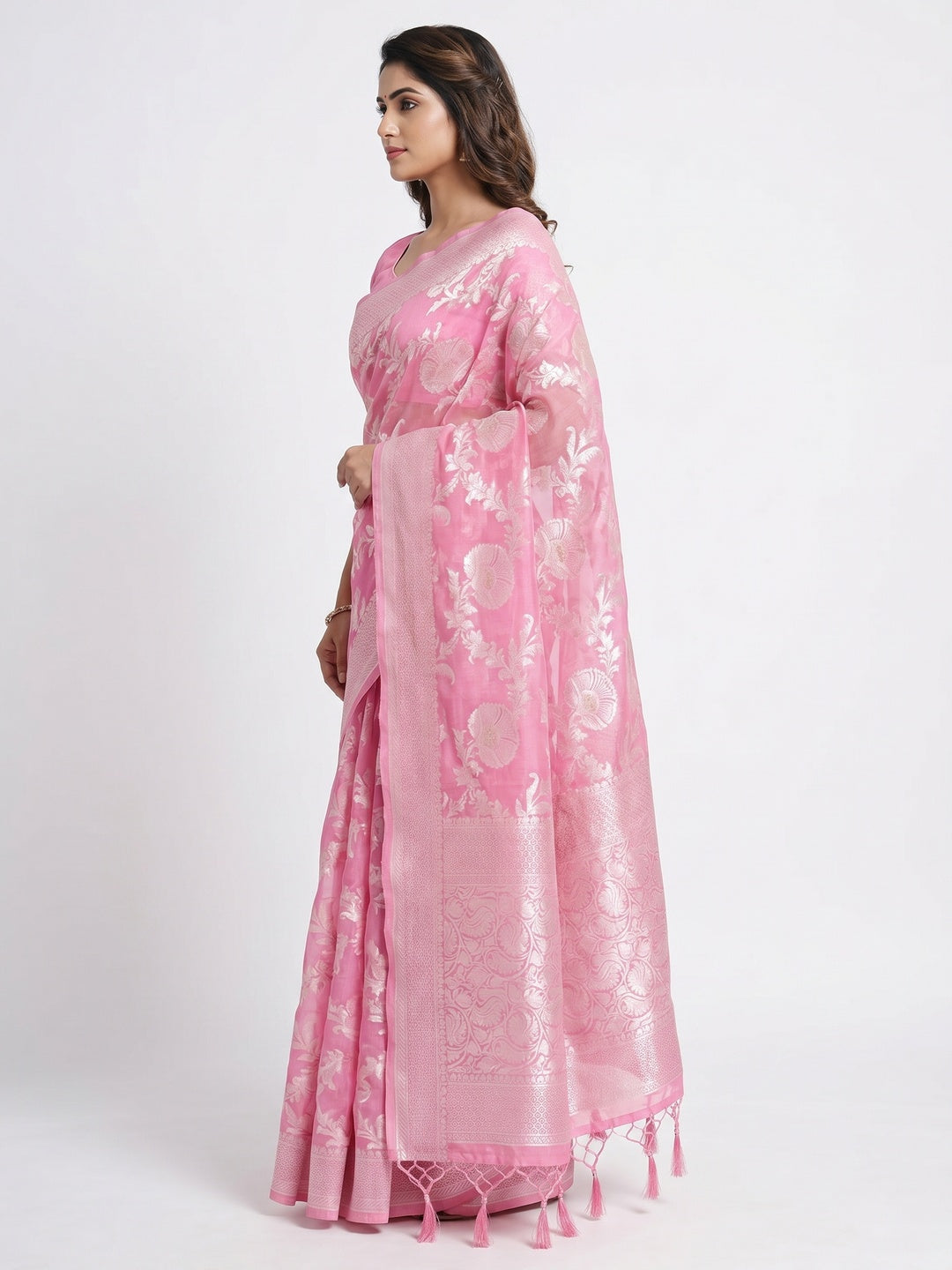 Pink Woven Cotton Blend Saree With Tassels - Image 3