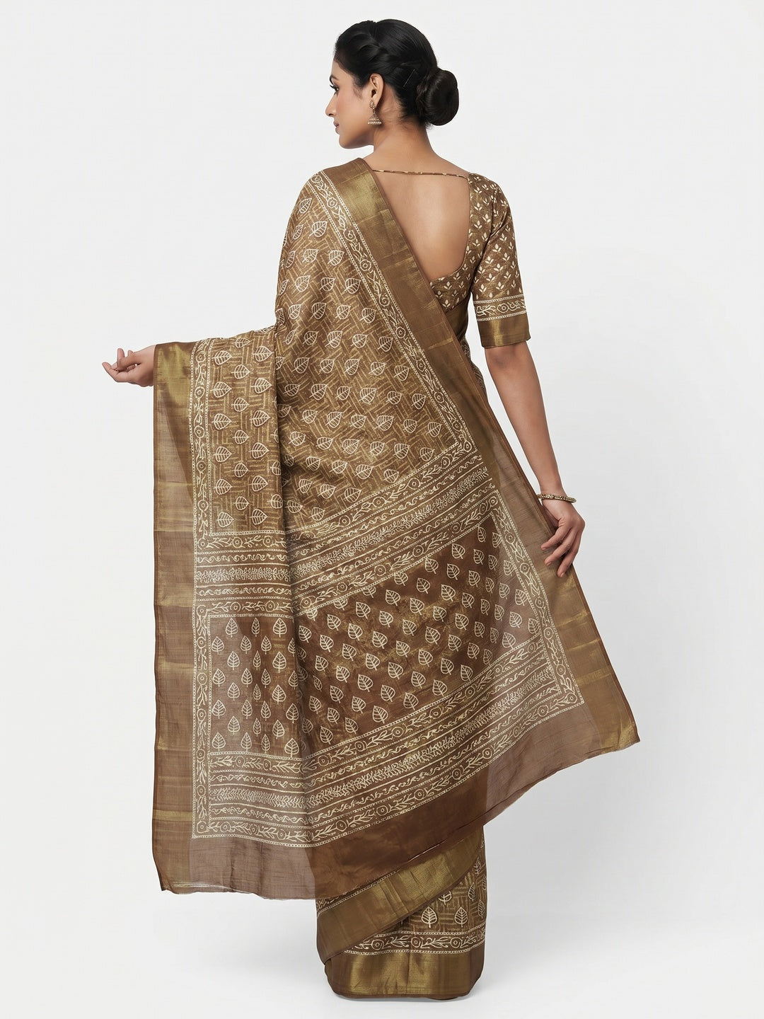 Mehendi Green Floral Printed Matka Tussar Saree With Tassels - Image 2