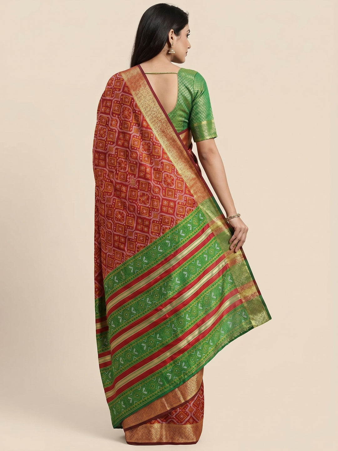 Maroon Bandhani Woven Banarasi Silk Saree - Image 3