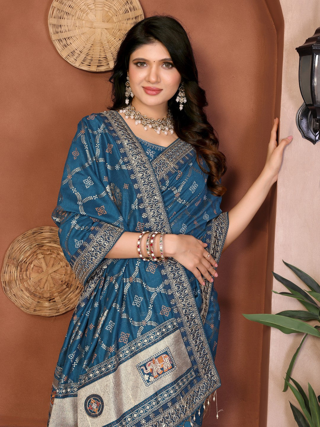 Peachmode Rama Green Vichitra Silk Bandhani Saree with Woven Border - Image 4