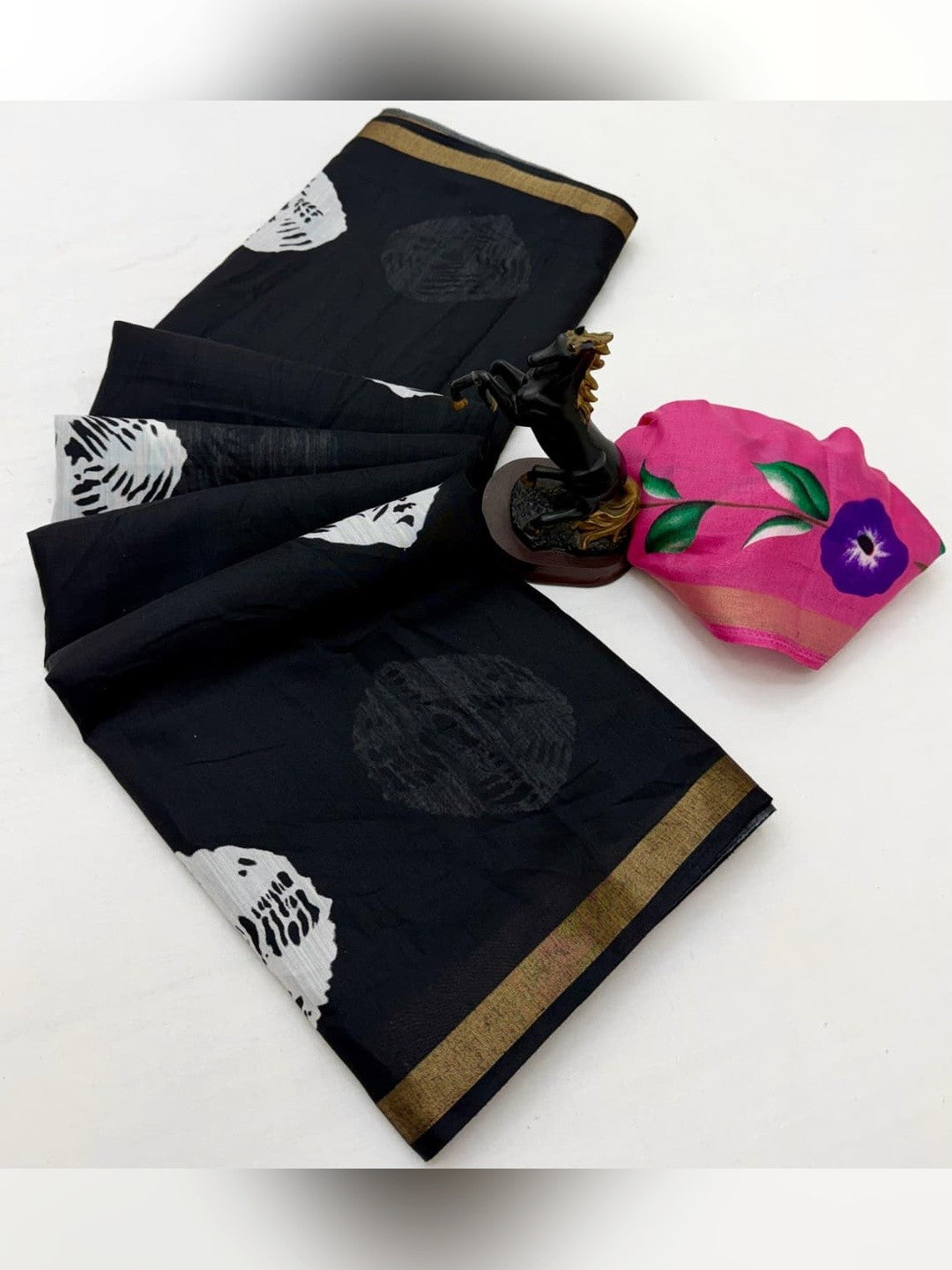 Peachmode Black Mulmul Cotton Bandhani Print Saree - Image 3