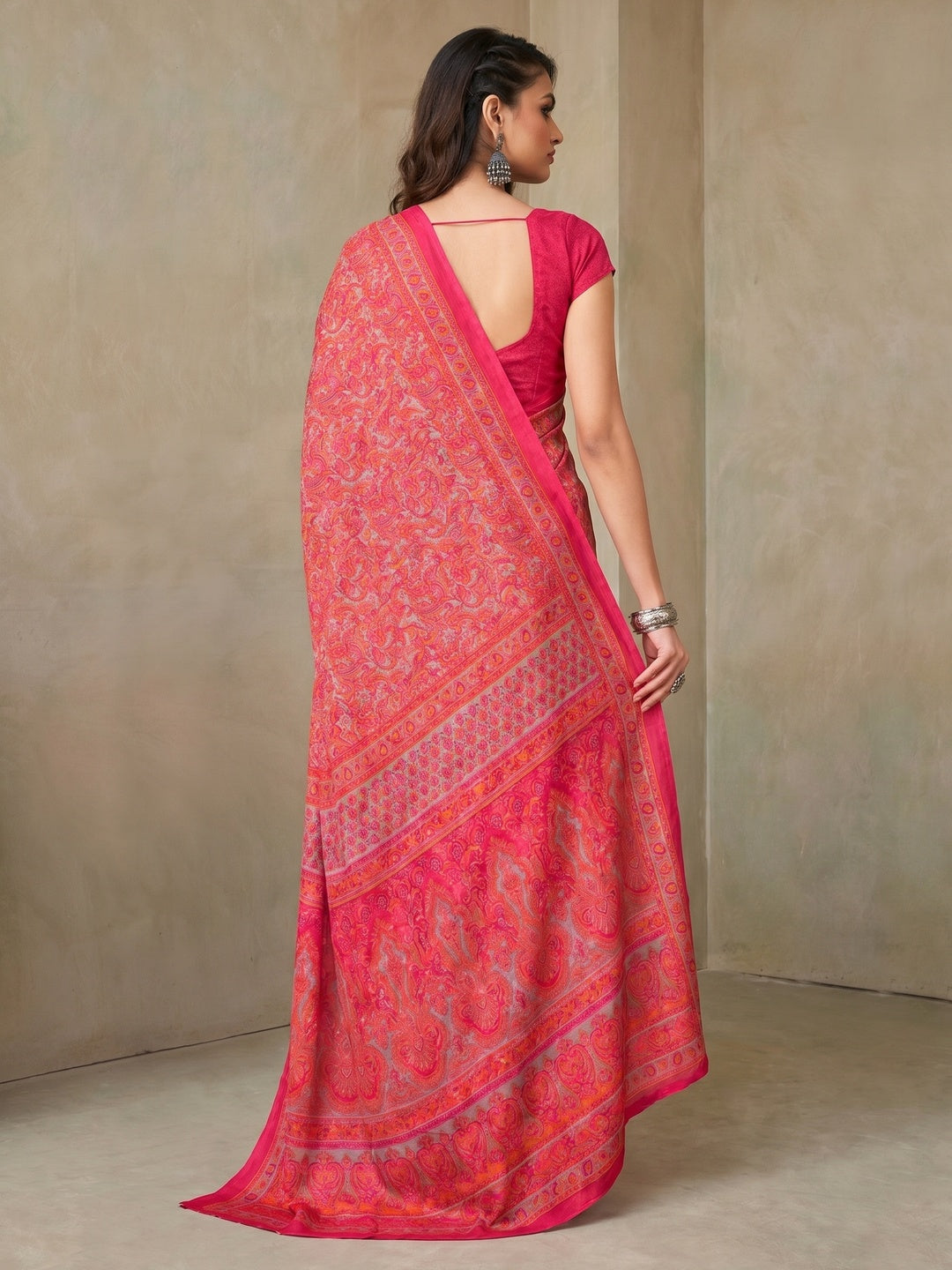 Pink Printed Crepe Saree - Image 2