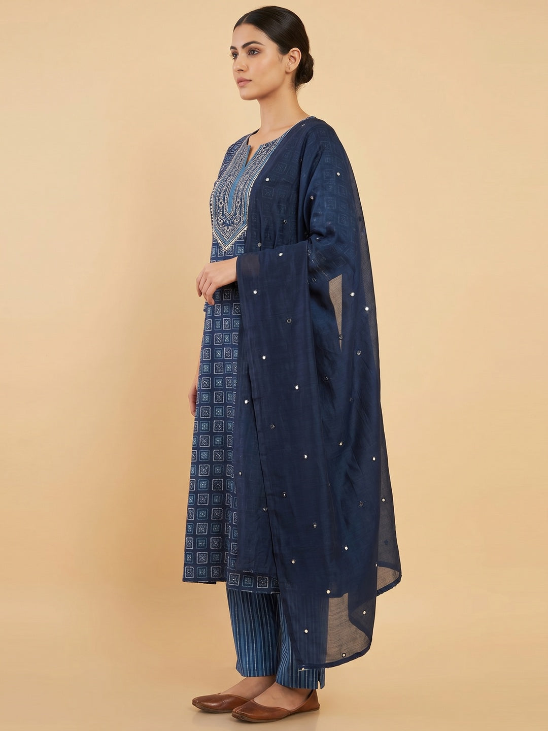 Navy Blue Printed Pure Cotton Salwar Suit - Image 5