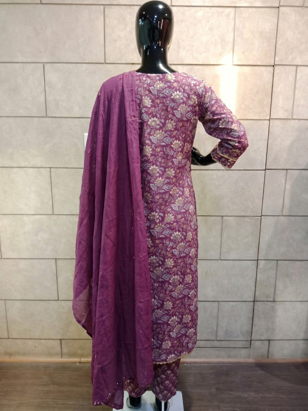 Purple Floral Printed Pure Cotton A-Line Salwar Suit - Image 5