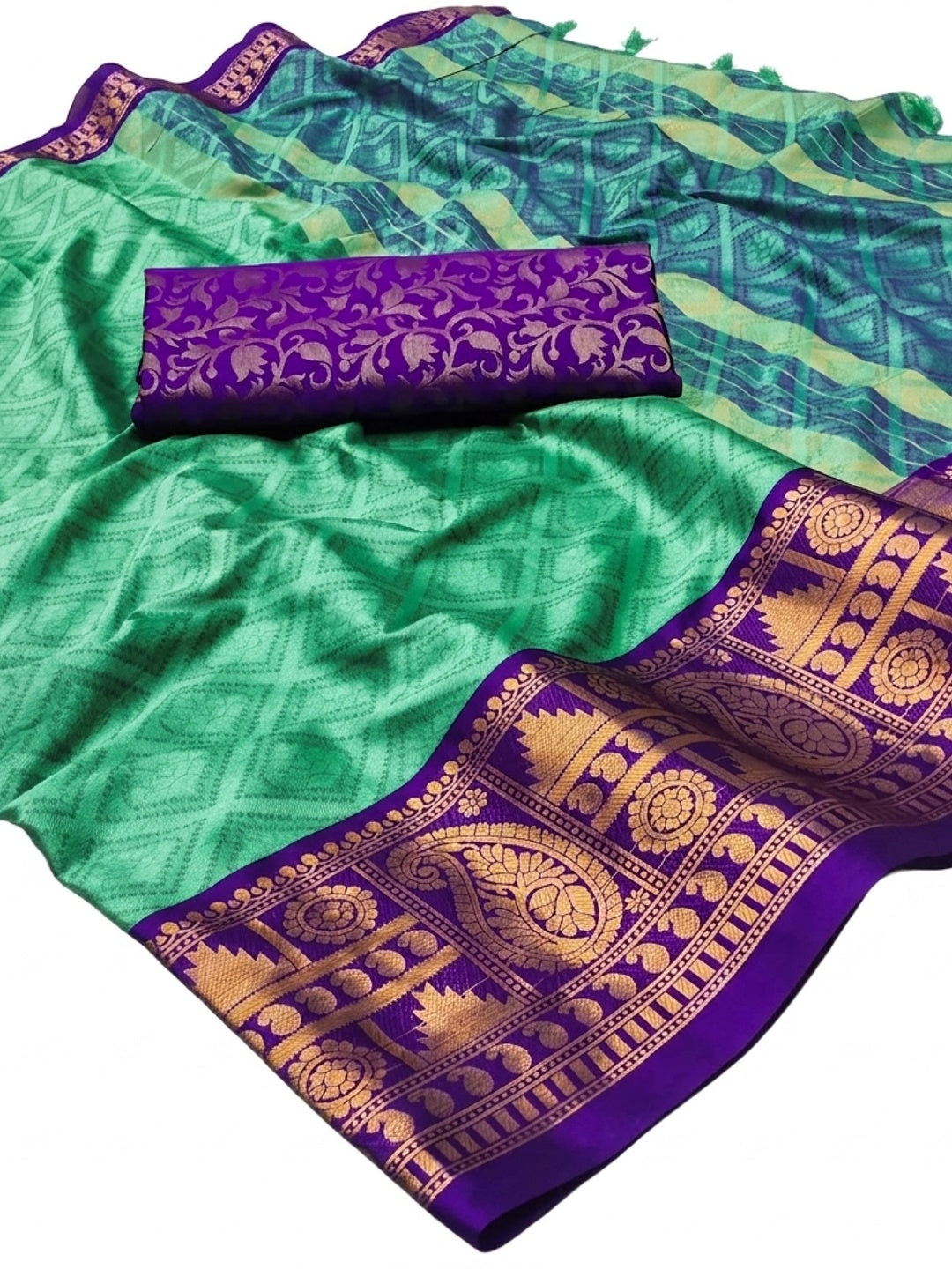 Rama Green Woven Cotton Silk Saree With Tassels - Image 3
