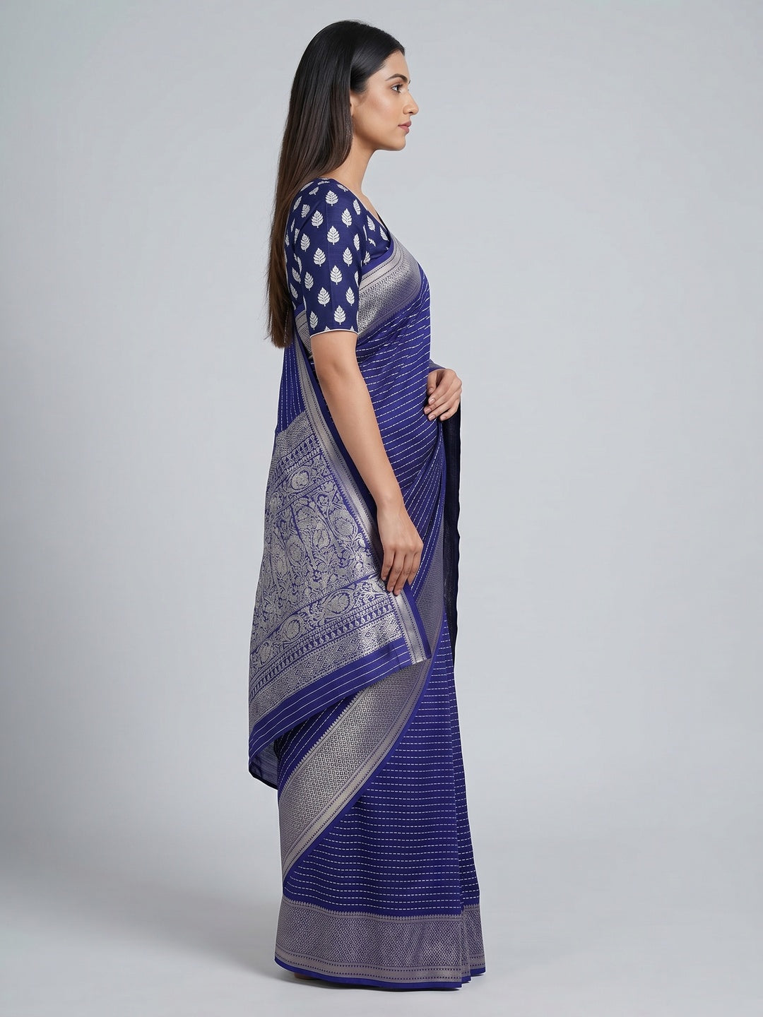 Navy Blue Printed Dola Silk Saree With Jacquard Border - Image 3