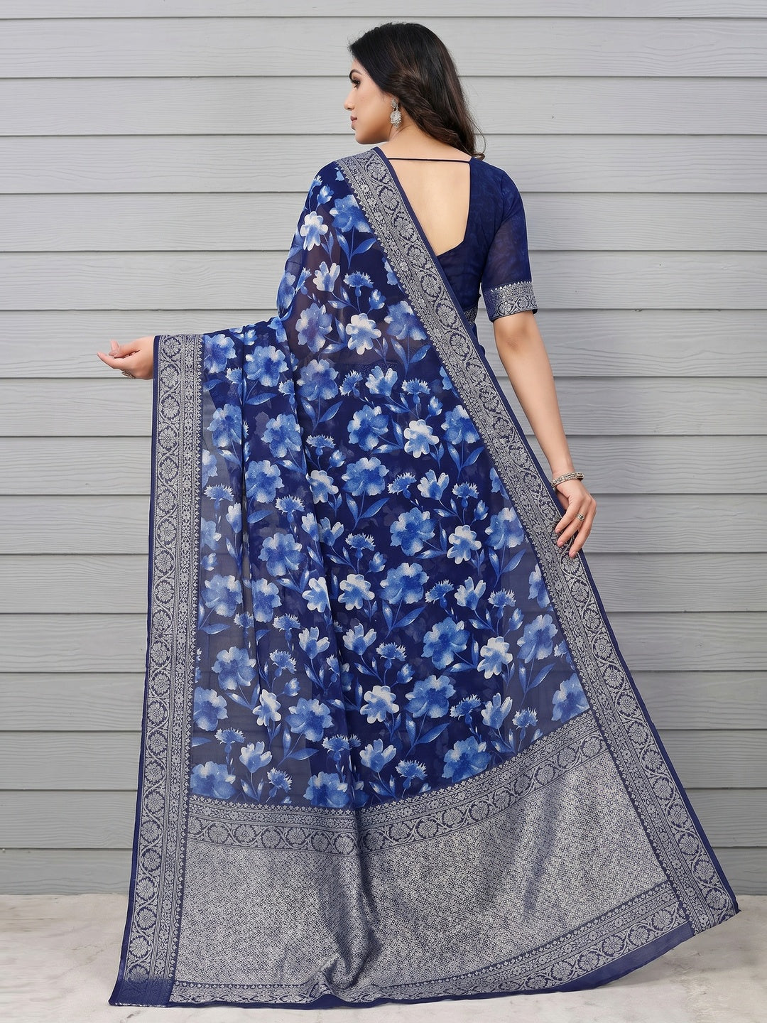 Blue Floral Printed Georgette Saree With Woven Border - Image 3