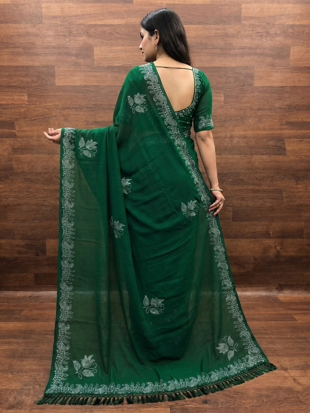 Green Floral Swarovski Work Georgette Saree With Tassels - Image 3