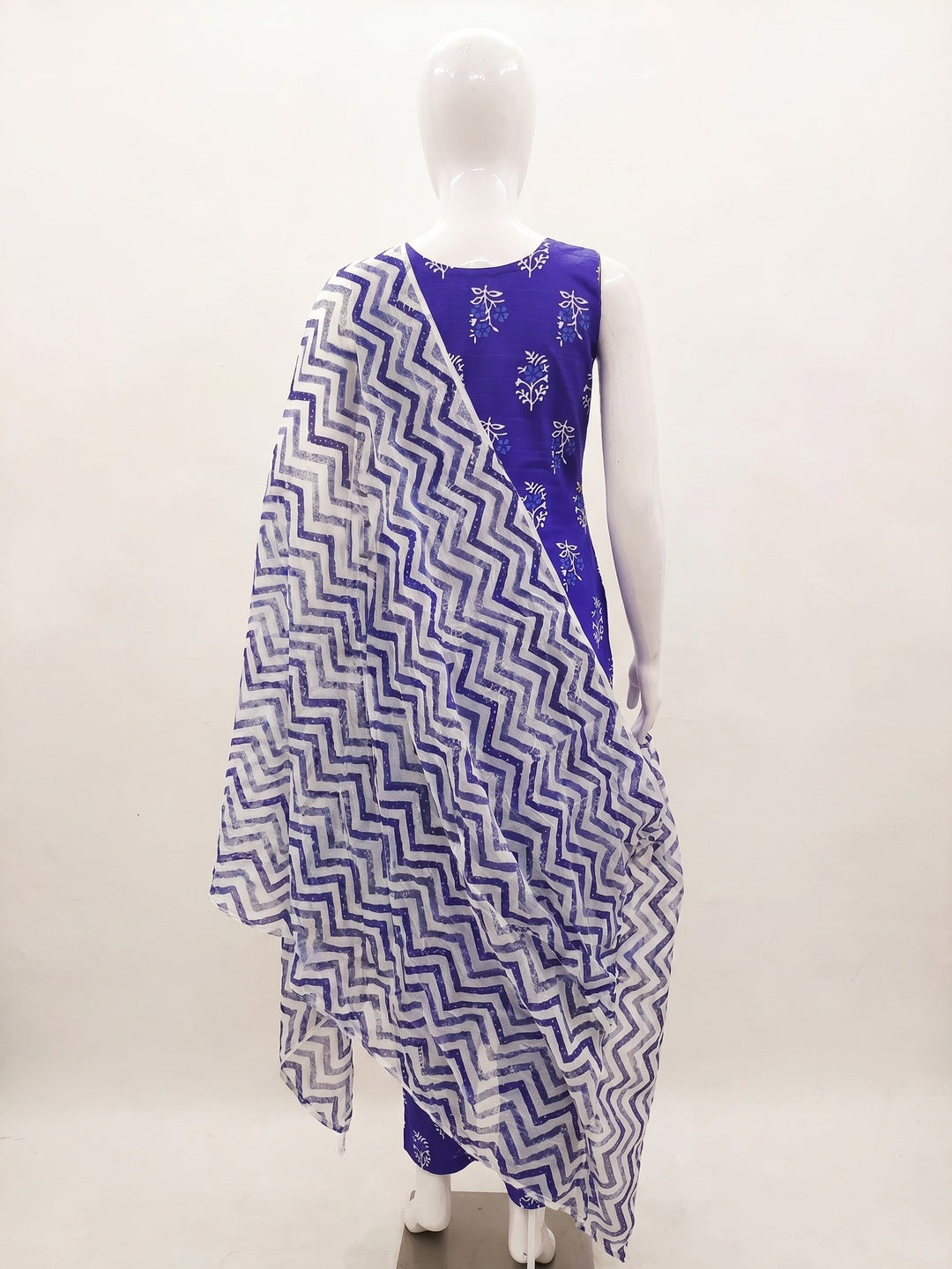 Royal Blue Floral Printed Cotton Blend Dress Material - Image 2