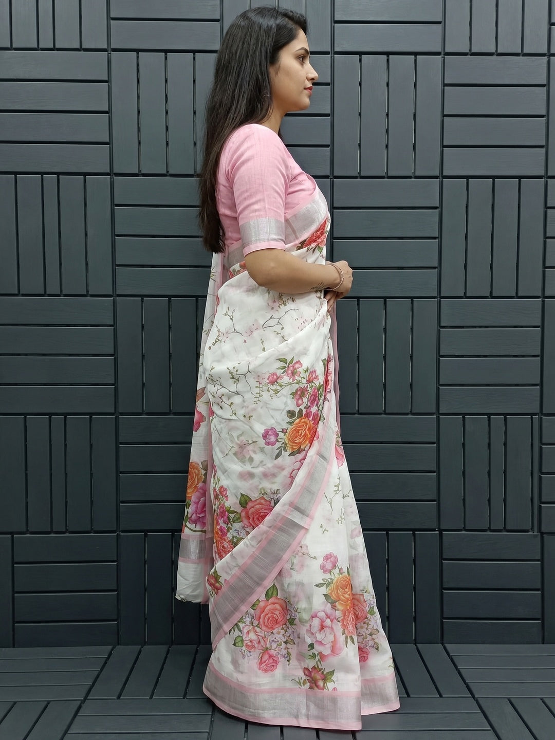 White & Pink Floral Digital Printed Linen Saree - Image 3