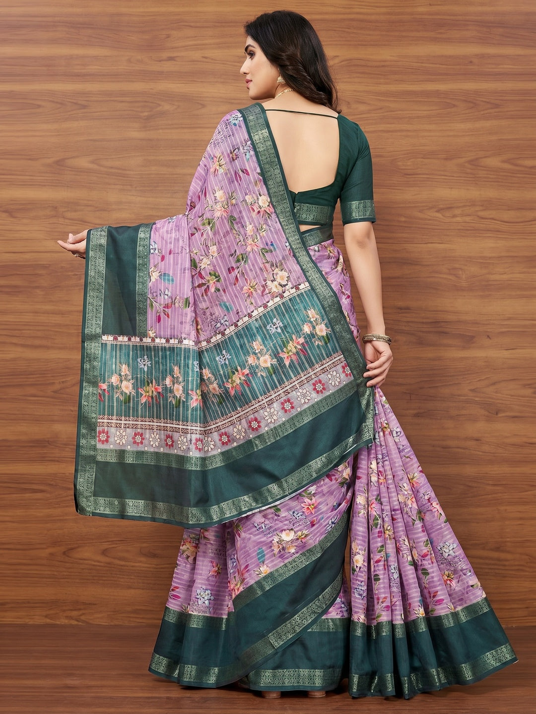 Lavender Floral Digital Printed Cotton Silk Saree - Image 2