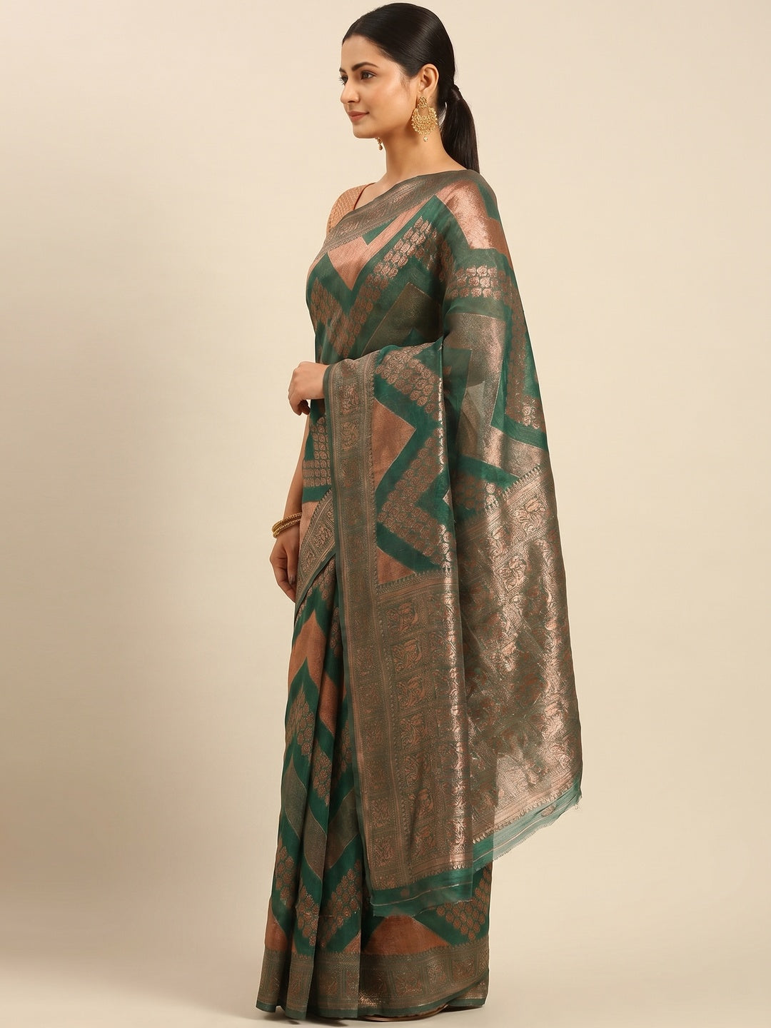 Green Floral Woven Cotton Silk Saree - Image 2