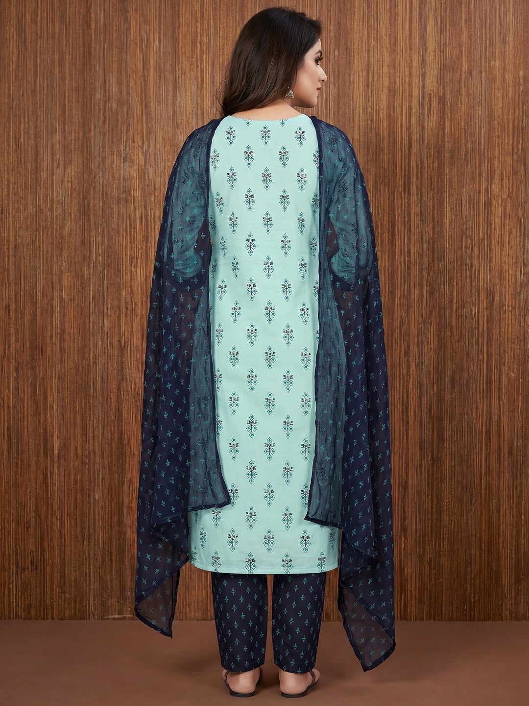 Blue Floral Printed Cotton Blend Dress Material - Image 3