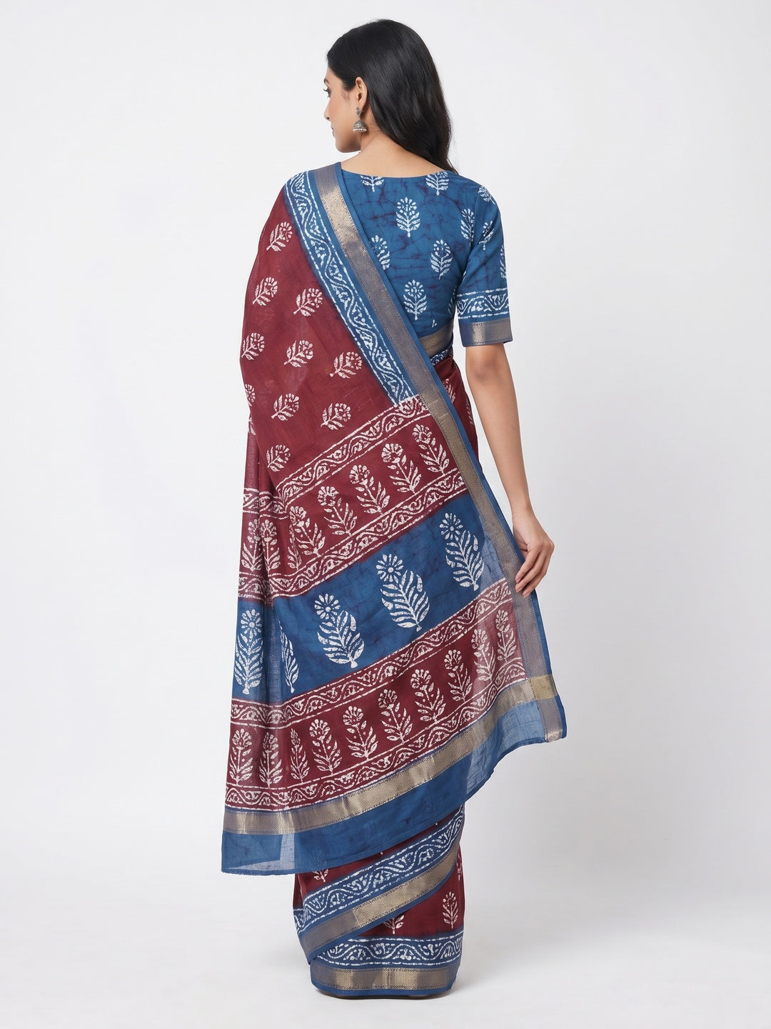 Blue & Maroon Digital Printed Linen Saree With Zari Border - Image 2