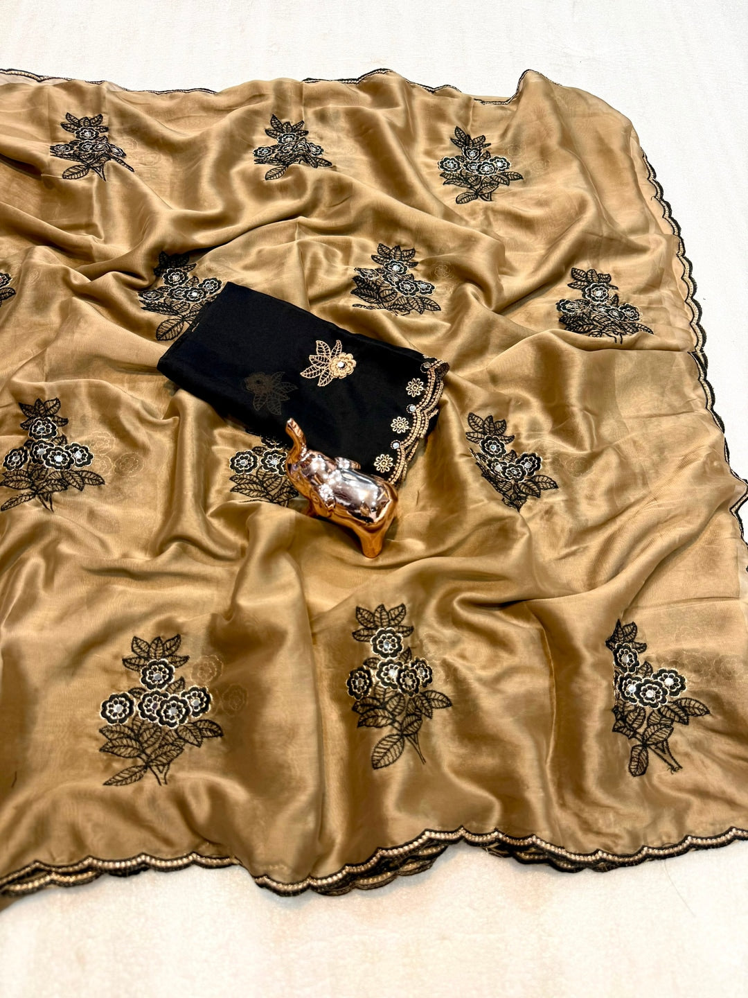 Peachmode Beige Rangoli Silk Saree with Mirror and Embroidery Work - Image 3