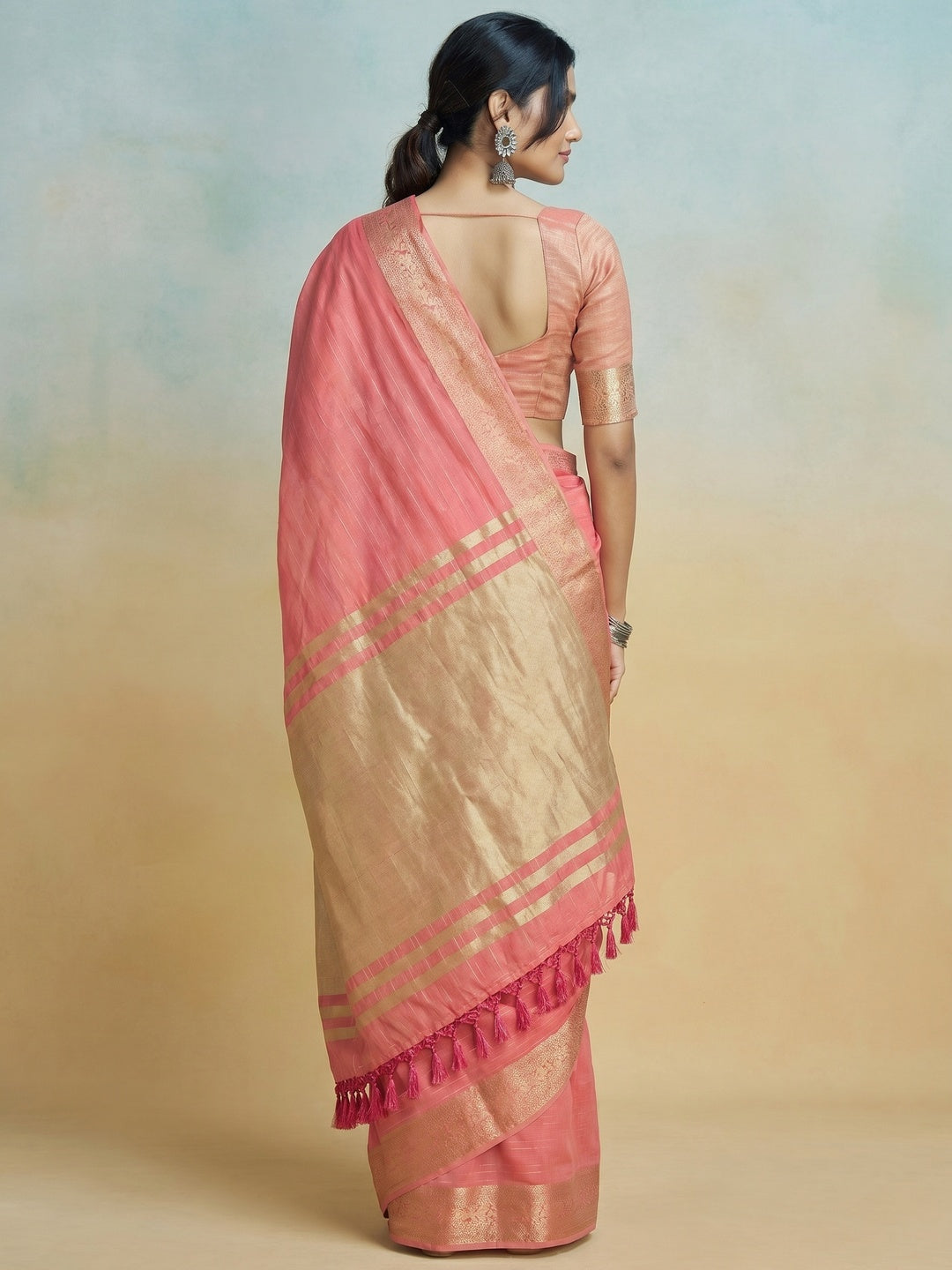 Gajari Pink Woven Cotton Silk Saree With Tassels - Image 1