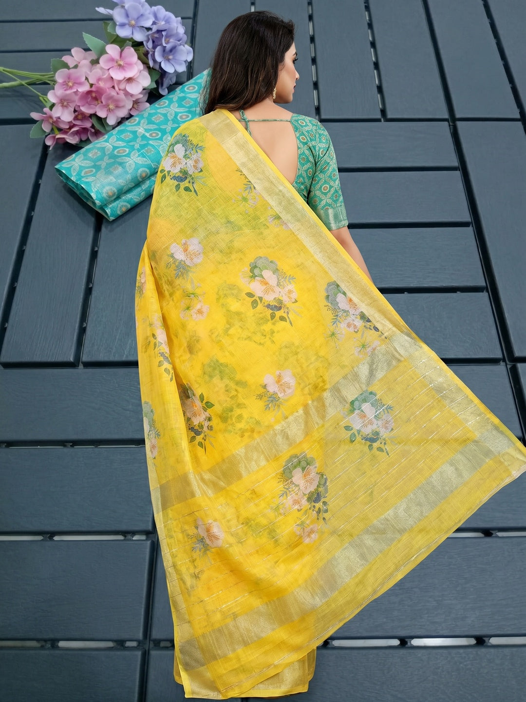 Yellow Digital Printed With Zari Work Linen Cotton Saree - Image 3