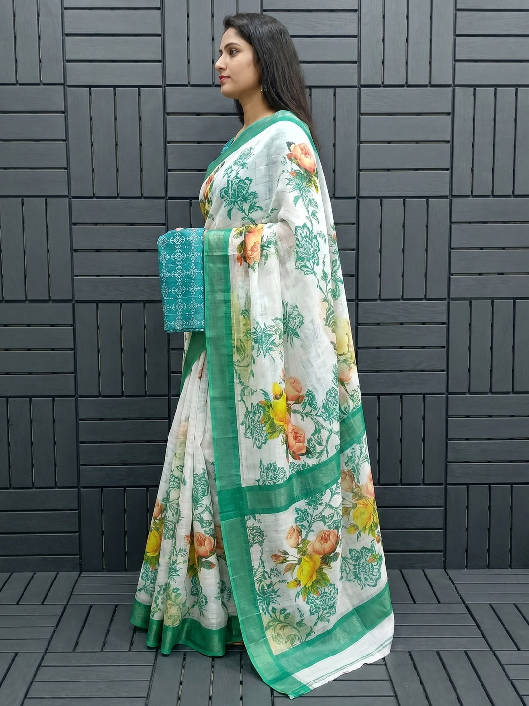 White & Rama Green Digital Printed With Zari Work Linen Cotton Saree - Image 3